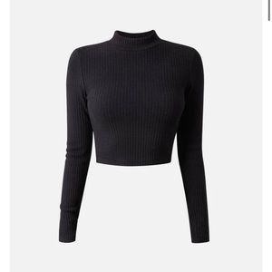 OGL Cashmere-Like Thermal Mock Neck Crop Top